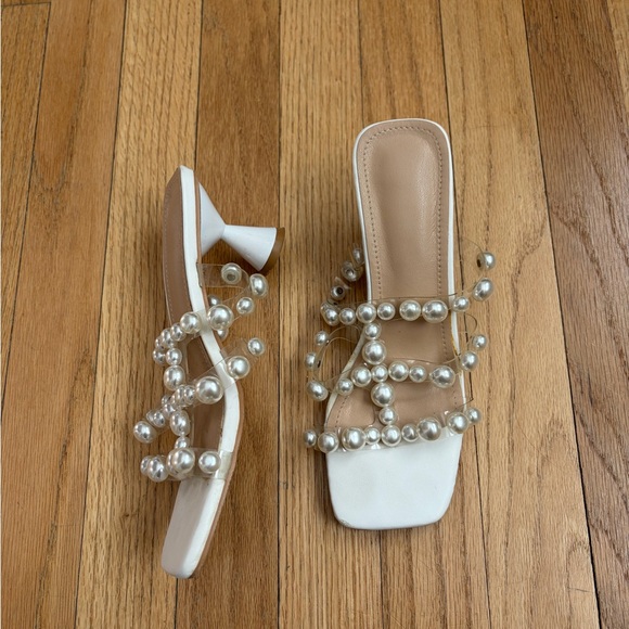 SHEIN Shoes - White Pearl Kitten Heels